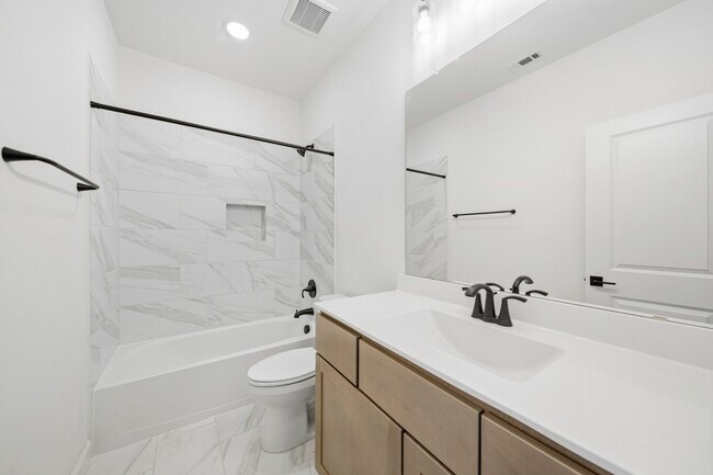 Building Photo - 7506 River Birch Ct