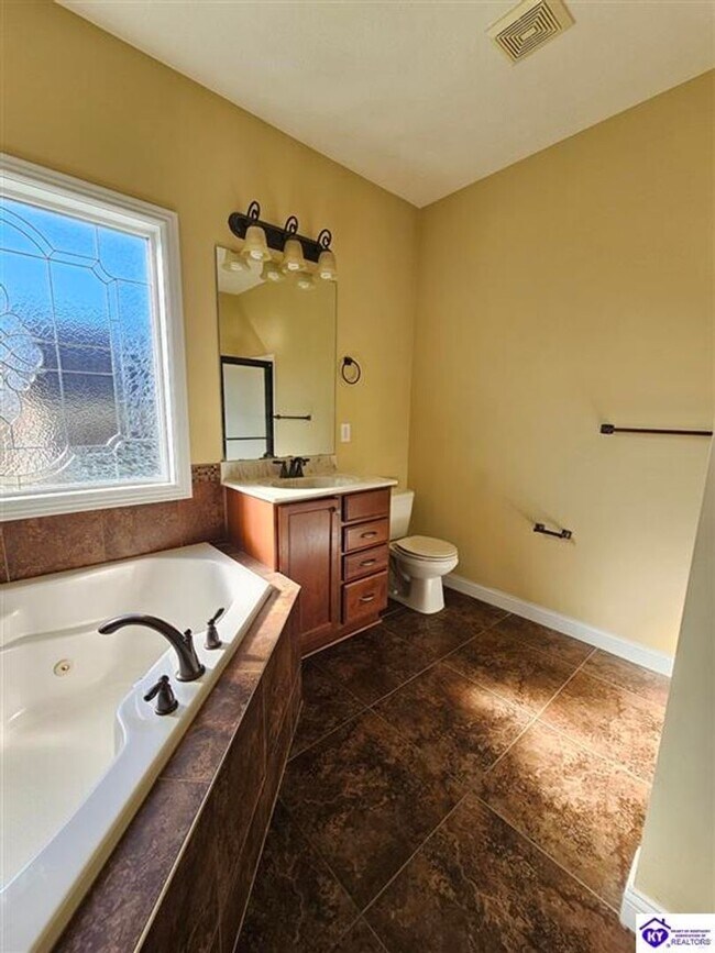 Building Photo - 112 Affirmed Ct