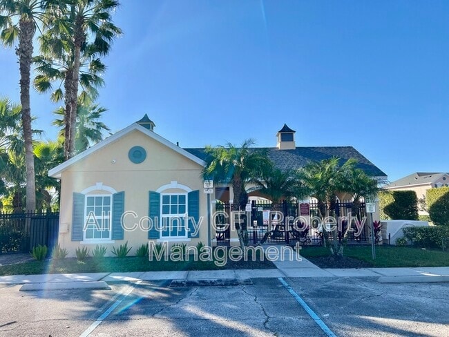 Building Photo - 16752 Cedar Crest Dr