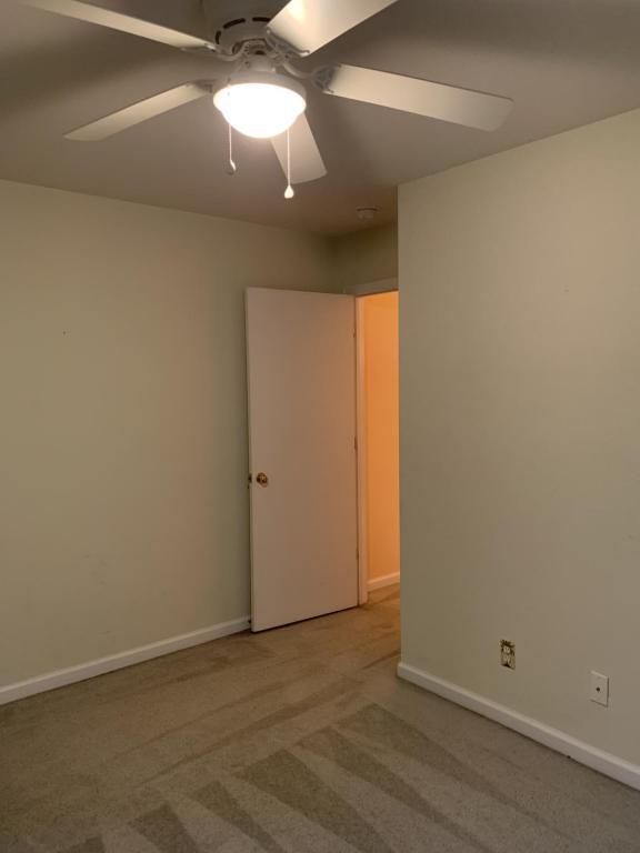 Building Photo - 853 Silvercrest Dr
