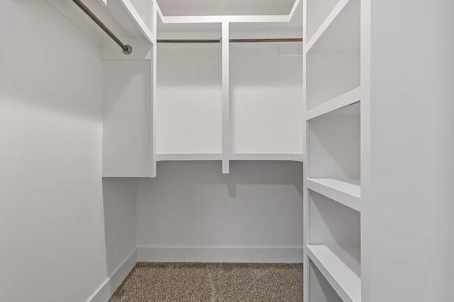 Building Photo - 5512 Vaught Dr