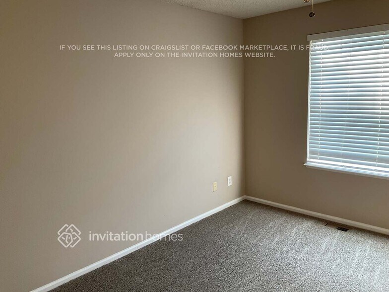 Building Photo - 4415 Gunbarrel Dr