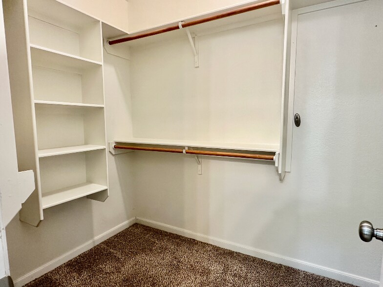 Building Photo - 15481 Baker Meadow Loop