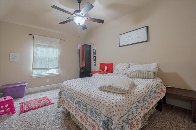 Building Photo - 17519 Murrayfield Ct