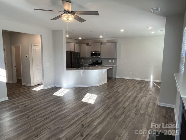 Building Photo - 15529 Capps Rd