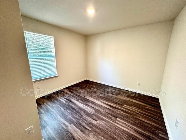 Building Photo - 1216 Tennessee Ave