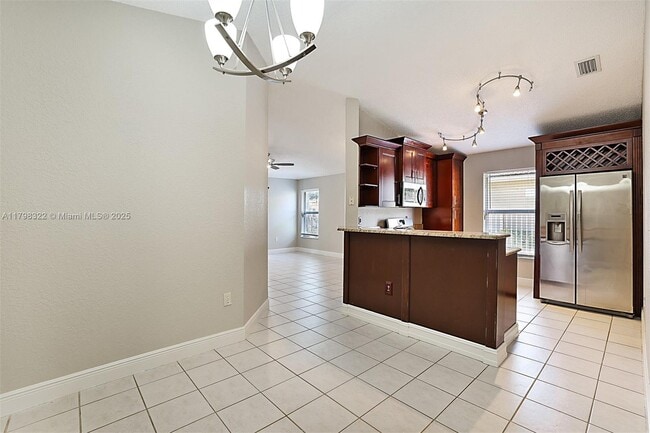 Building Photo - 5308 NW 89th Ave