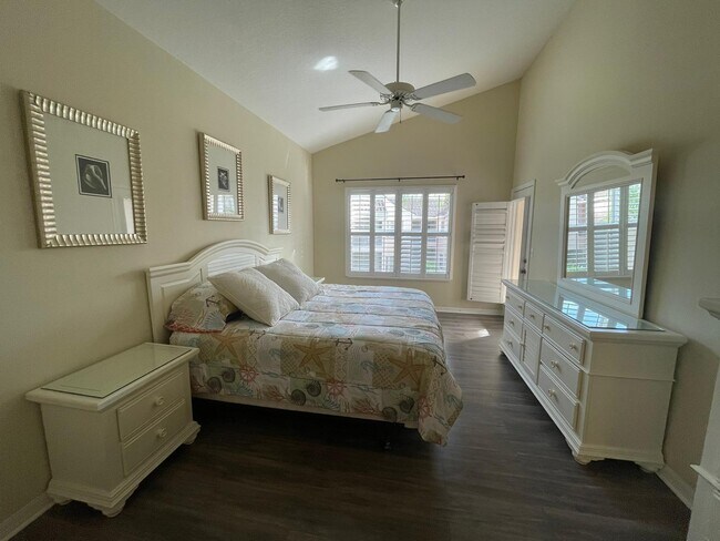 Building Photo - 9963 Perfect Dr