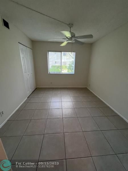 Building Photo - 108 Gardens Dr