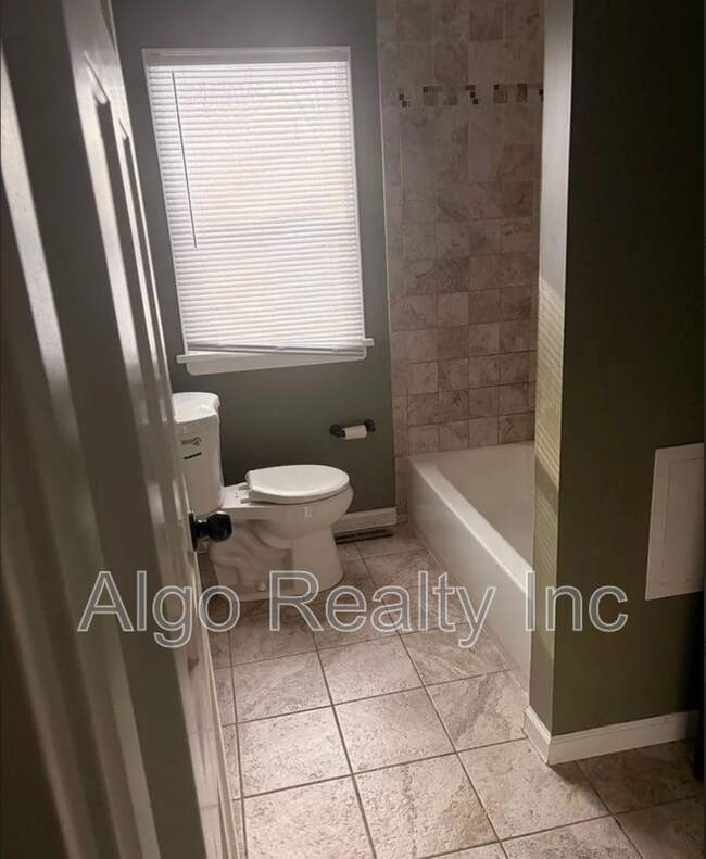 Building Photo - 5109 48th Ave N