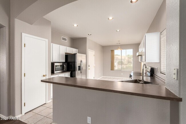 Building Photo - 21629 N 79th Dr