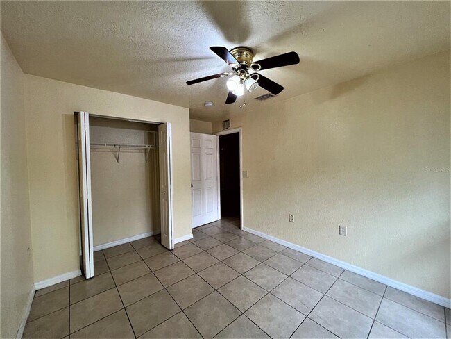 Building Photo - 966 22nd Ave S