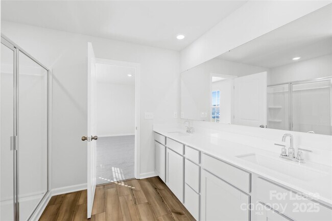 Building Photo - 13239 Hampton Bay Ln