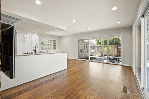 Building Photo - 5525 Amby Dr