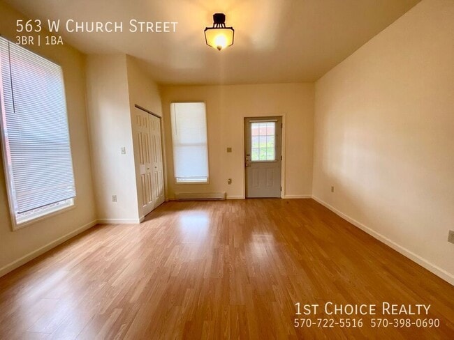 Building Photo - 563 W Church St