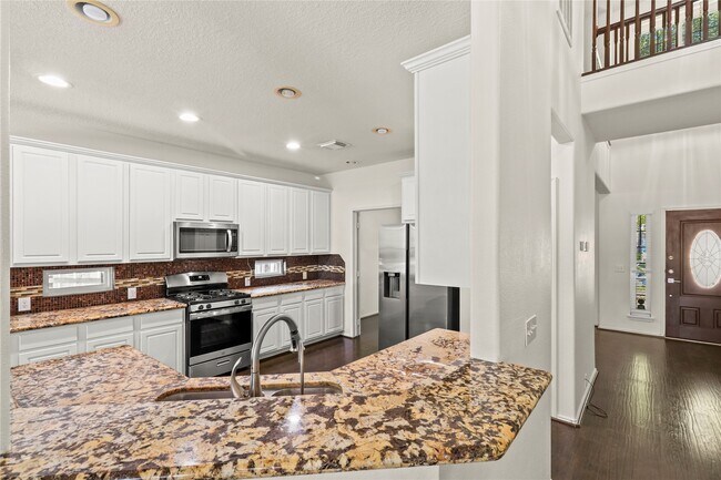 Building Photo - 20510 Pioneer Bend Ct