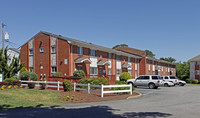 Building Photo - Villa Terrace