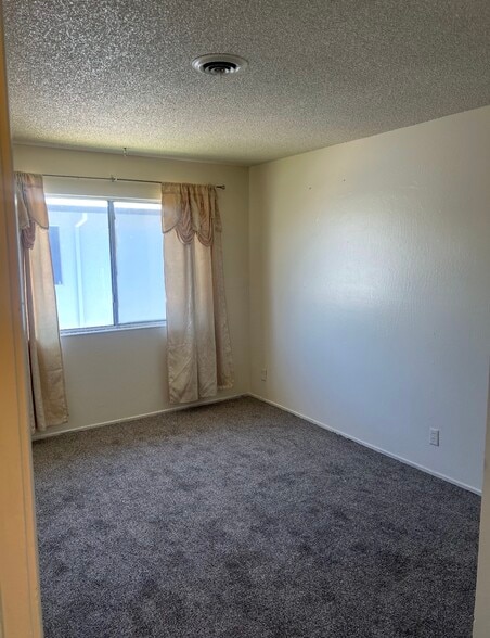Building Photo - 1218 Casita Dr