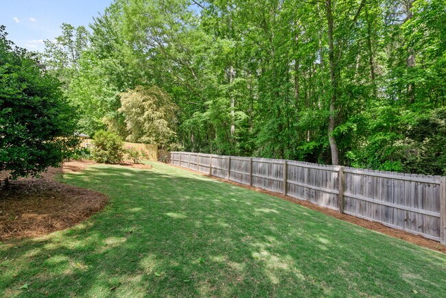 Building Photo - 102 Fen Way