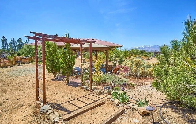 Building Photo - 7438 Woodcliff St