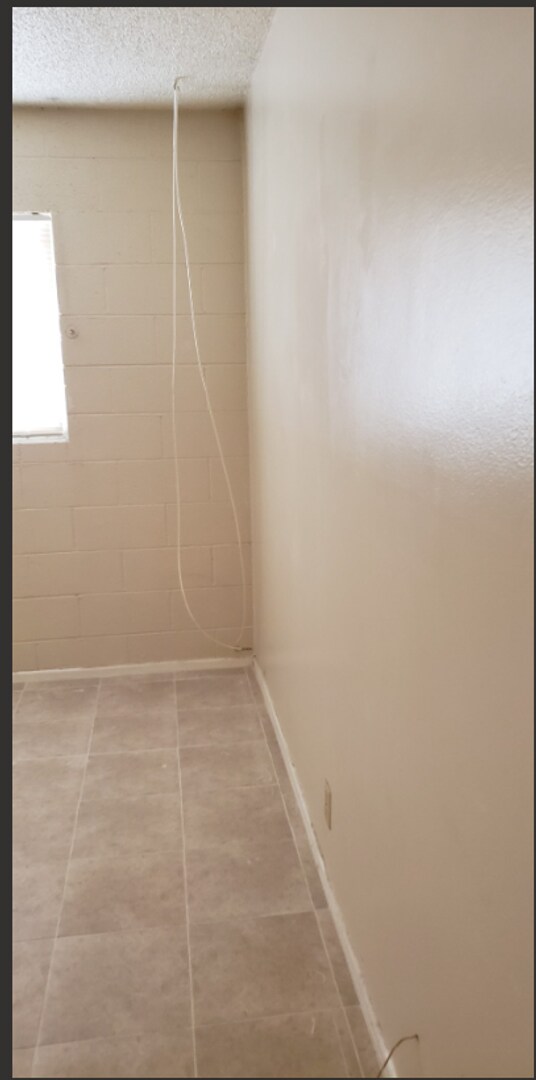 Building Photo - 1 Bedroom 1 Bath In Central Las Vegas