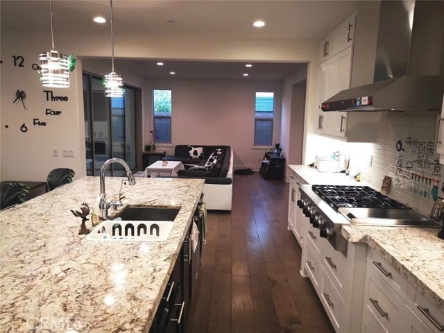 Building Photo - 101 Kennard