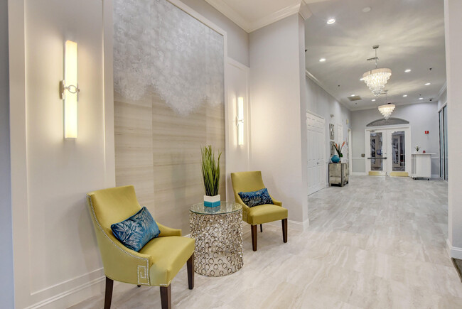 Building Photo - 6129 Heliconia Rd