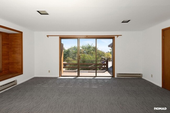 Building Photo - Soulful Mountain Sanctuary in Ashland - Av...