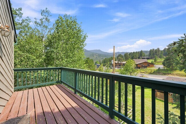 Building Photo - 28248 Harebell Ln