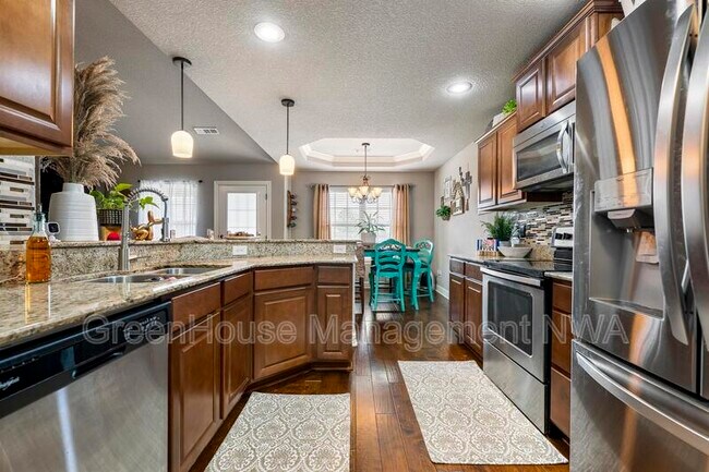 Building Photo - 307 Blair Cir