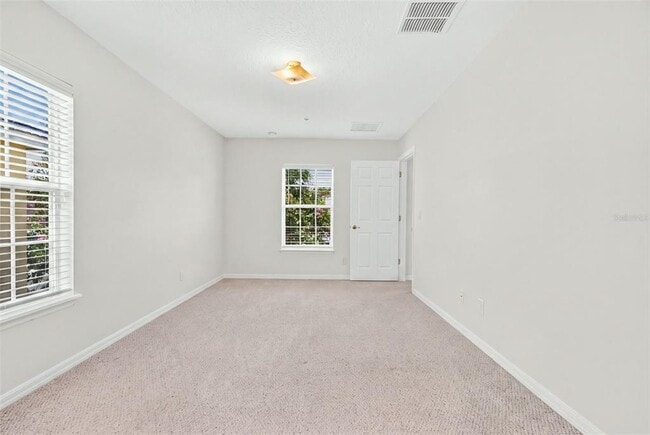 Building Photo - 2074 Shaw Ln