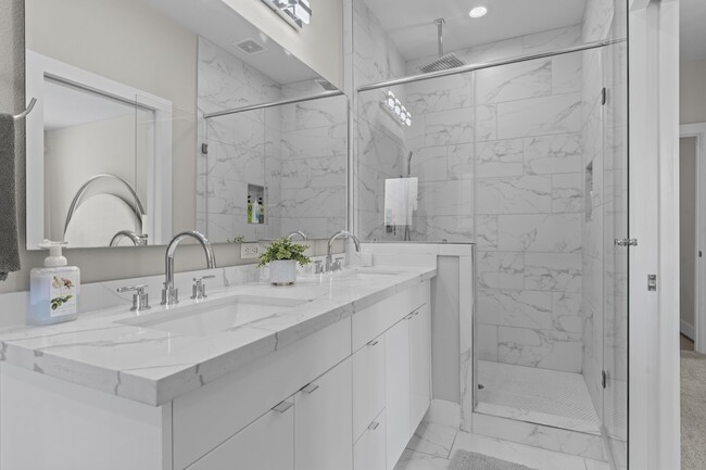 Building Photo - 851 Prosper St