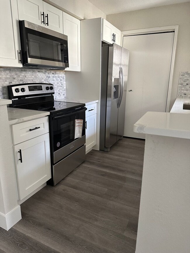 Building Photo - Spacious 2BR Condo in Prime Coral Springs Location