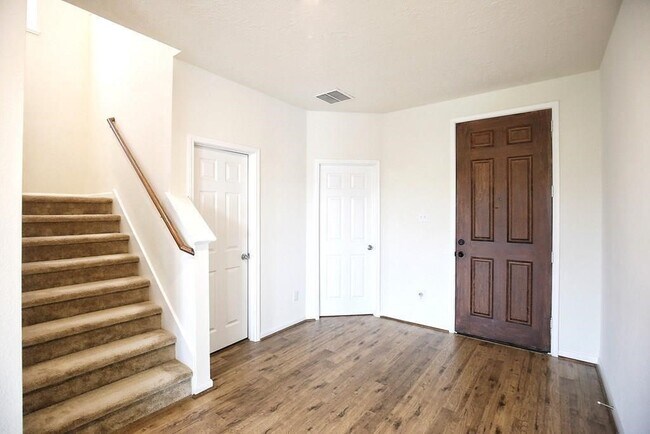 Primary Photo - 1443 Wheatley Hill Ln