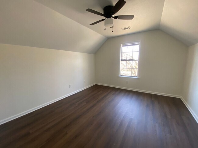 Building Photo - 2502 Jeanne McQueen Pl