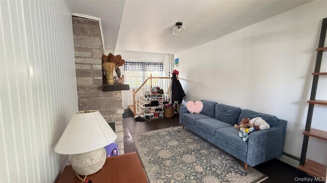 Building Photo - 60 Ryerson Rd