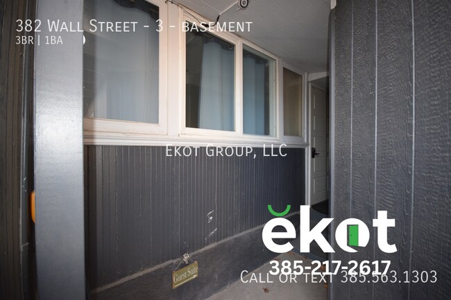 Building Photo - 382 Wall St