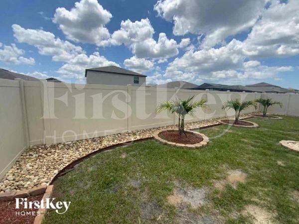Building Photo - 7077 Emerald Spring Loop