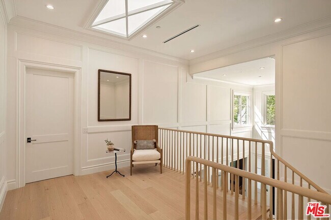 Building Photo - 15000 Altata Dr
