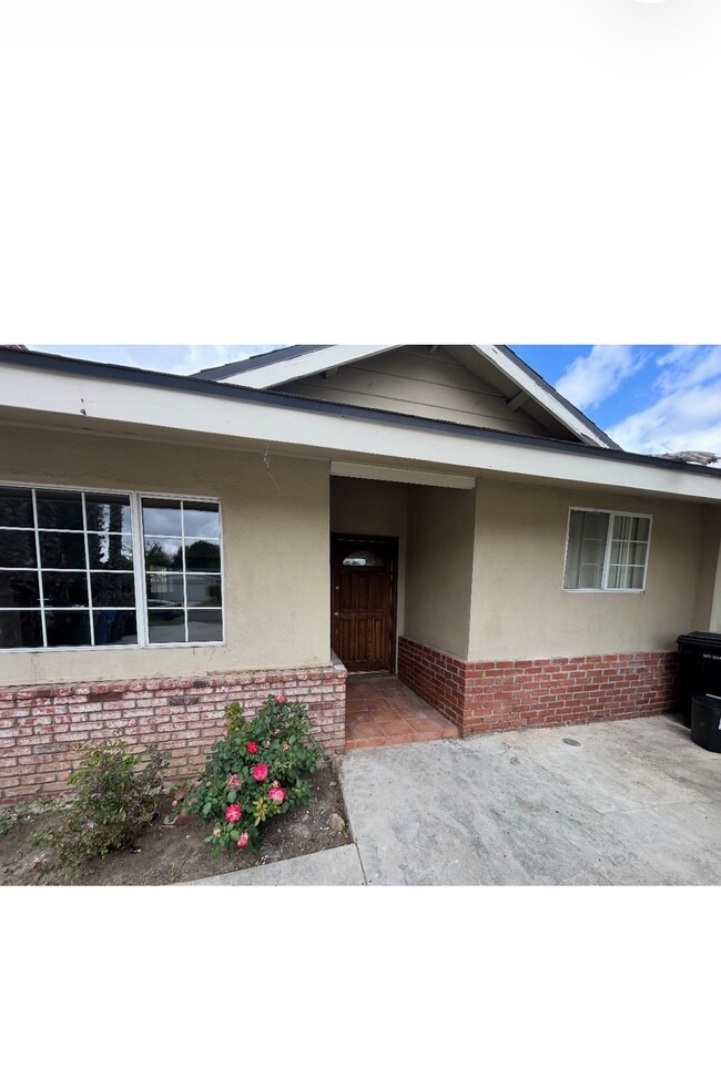 Building Photo - 7711 Sausalito Ave