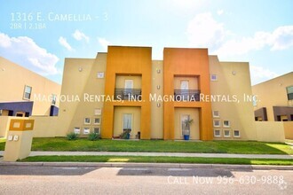 Building Photo - McAllen Townhouse For Rent - Water Included