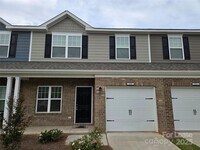 Building Photo - 525 San Marco Dr