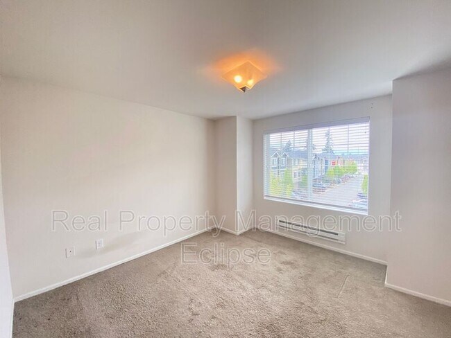 Building Photo - 4410 136th St SE