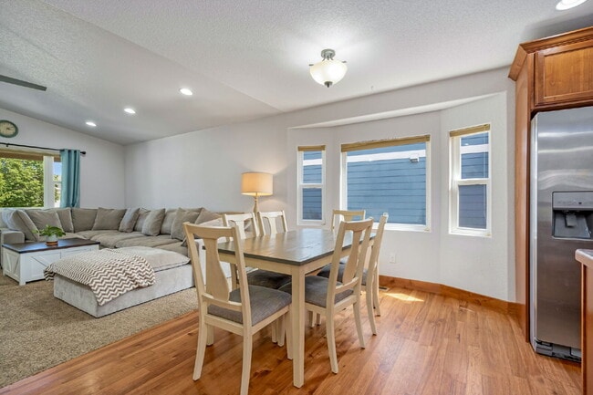 Building Photo - 3/2 Ranch Style Home in Berthoud!