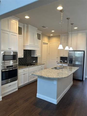 Building Photo - 1066 James Ct