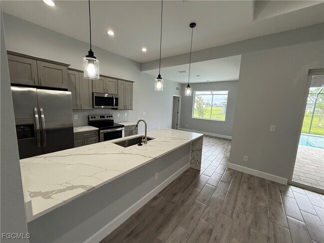 Building Photo - 1246 NW 19th St