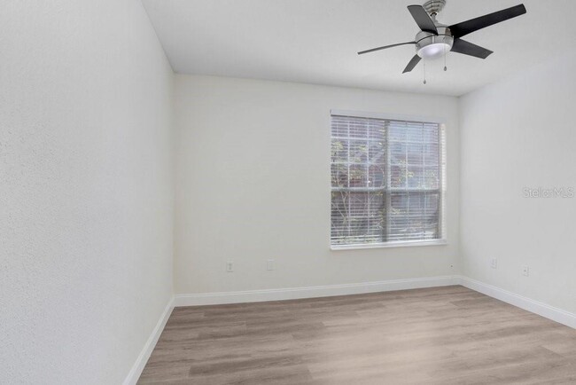 Building Photo - 9142 Lake Chase Island Way