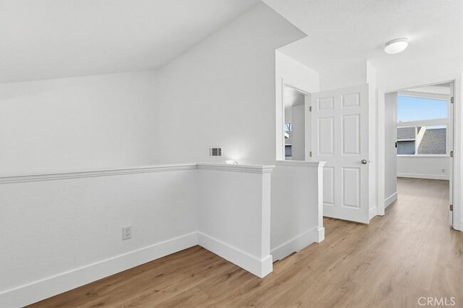 Building Photo - 23117 Kimmore Terrace