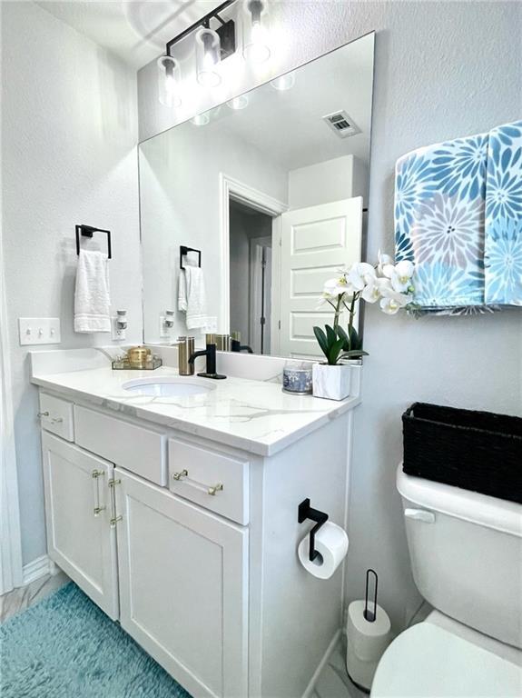 Building Photo - 2014 W Chandler Ave