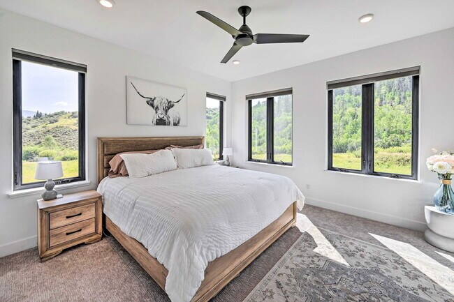 Building Photo - 30610 Boot Ct